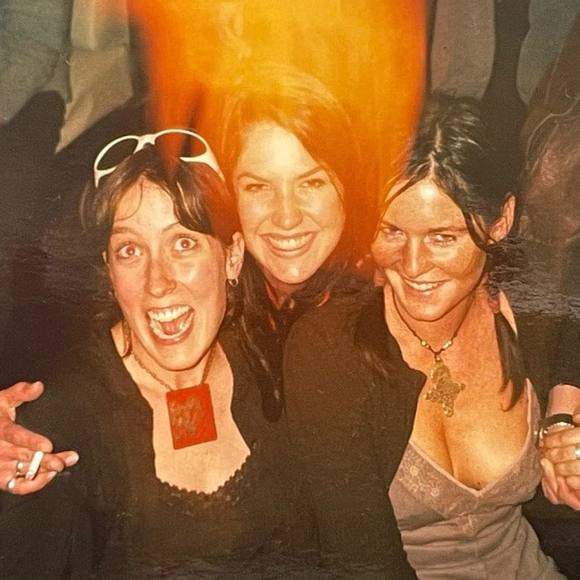 Meet your Posher, Lori - Picture 1 of 1